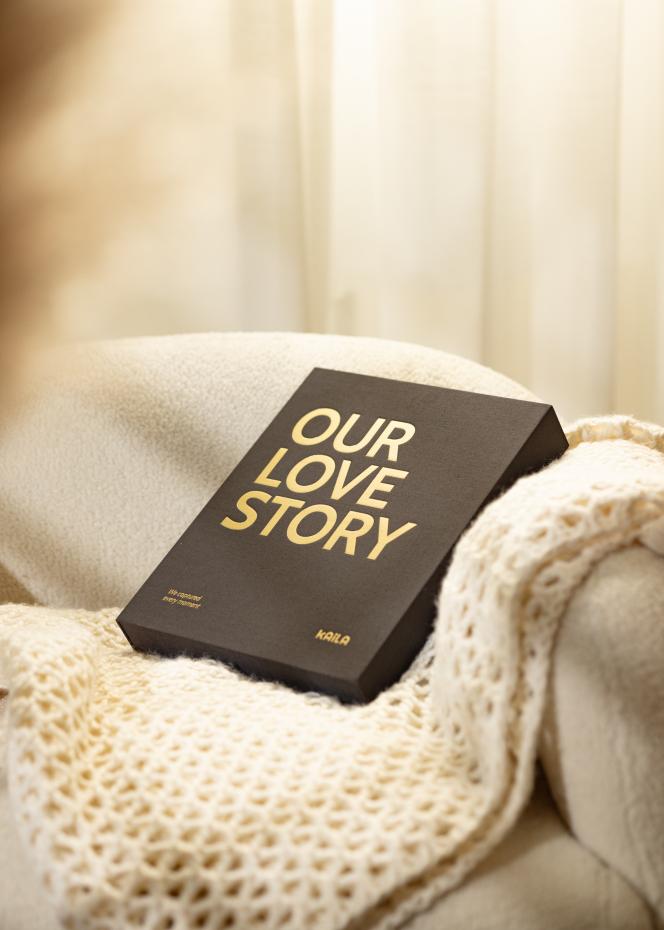 KAILA OUR LOVE STORY Black - Coffee Table Photo Album (60 Pages Noires)
