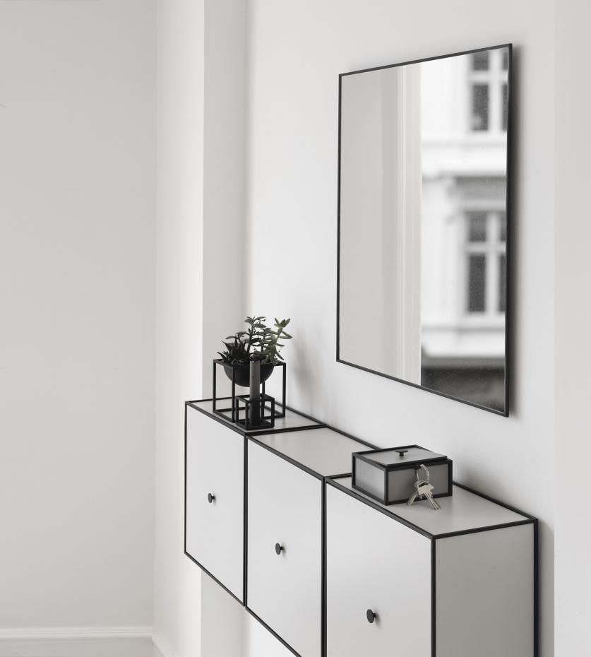 Miroir View by Lassen Noir 70x70 cm