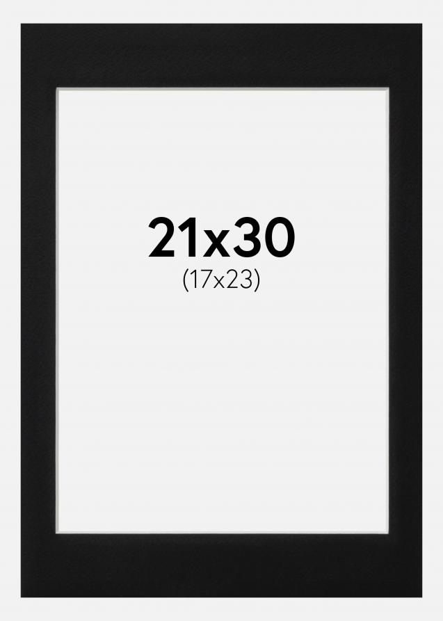 Passe-partout Noir Standard (noyau blanc) 21x30 cm (17x23)
