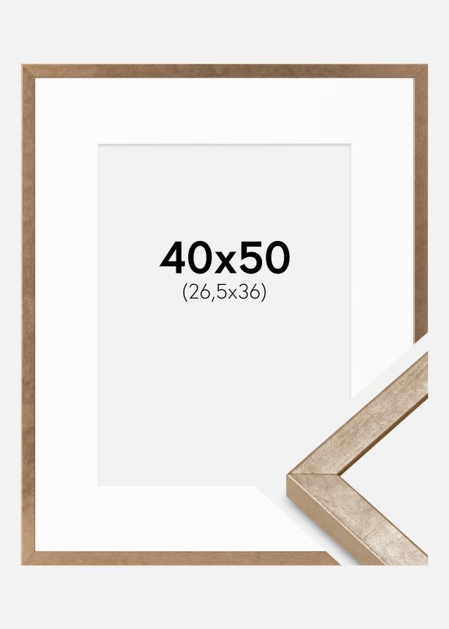 Cadre Ares Laiton 40x50 cm - Passe-partout Blanc 27,5x37 cm