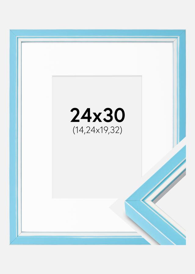 Cadre Diana Bleu clair 24x30 cm - Passe-partout Blanc 6x8 inches