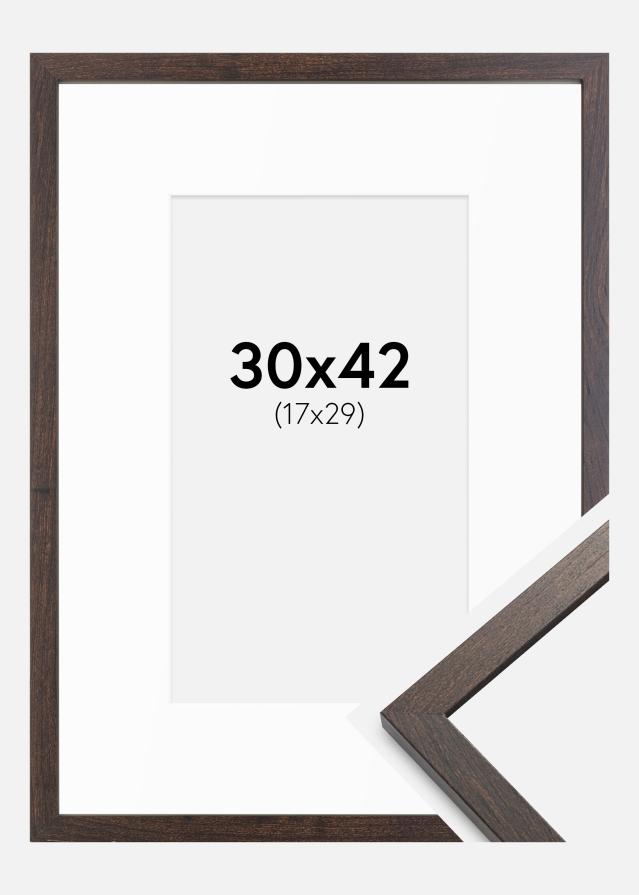 Cadre Trendy Noyer 30x42 cm - Passe-partout Blanc 18x30 cm