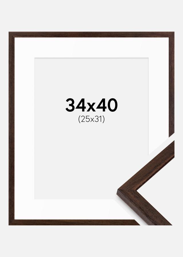 Cadre Edsbyn Noyer 34x40 cm - Passe-partout Blanc 26x32 cm