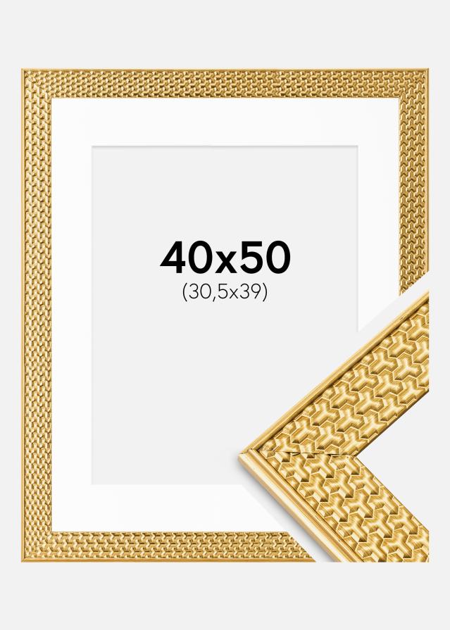 Cadre Grace Or 40x50 cm - Passe-partout Blanc 31,5x40 cm