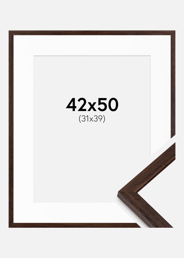 Cadre Edsbyn Noyer 42x50 cm - Passe-partout Blanc 32x40 cm