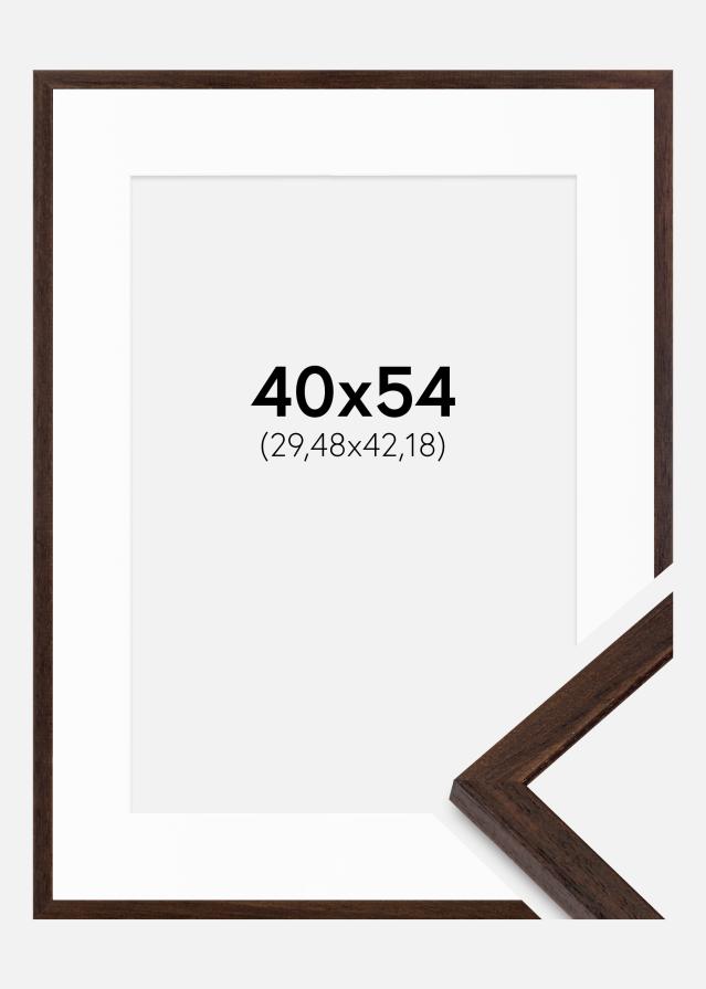 Cadre Edsbyn Noyer 40x54 cm - Passe-partout Blanc 12x17 inches