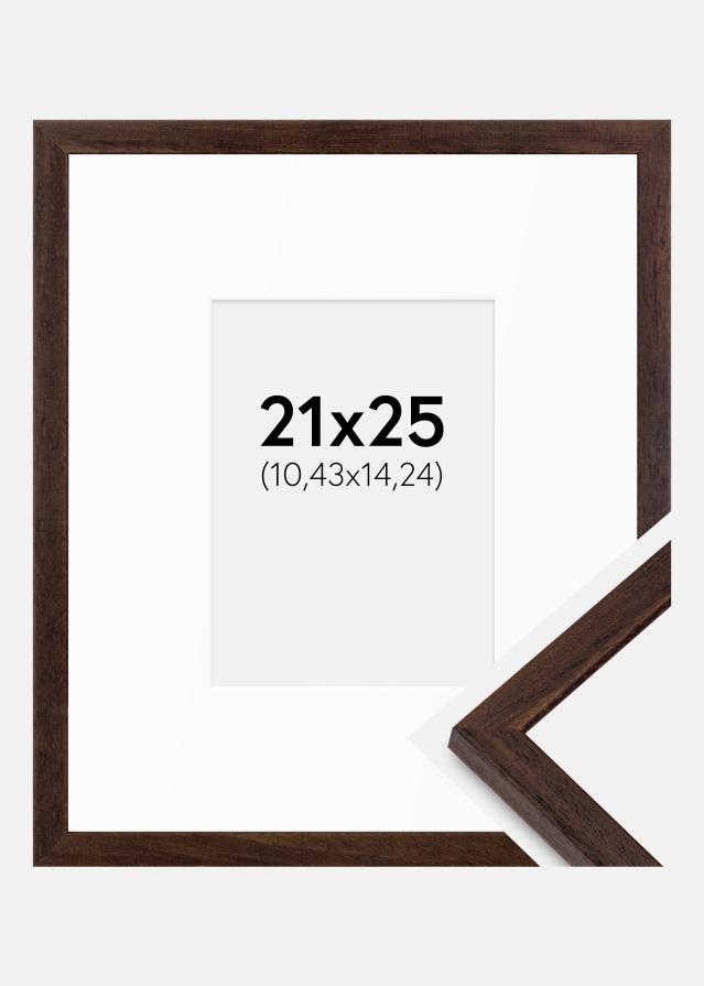 Cadre Edsbyn Noyer 21x25 cm - Passe-partout Blanc 4,5x6 inches