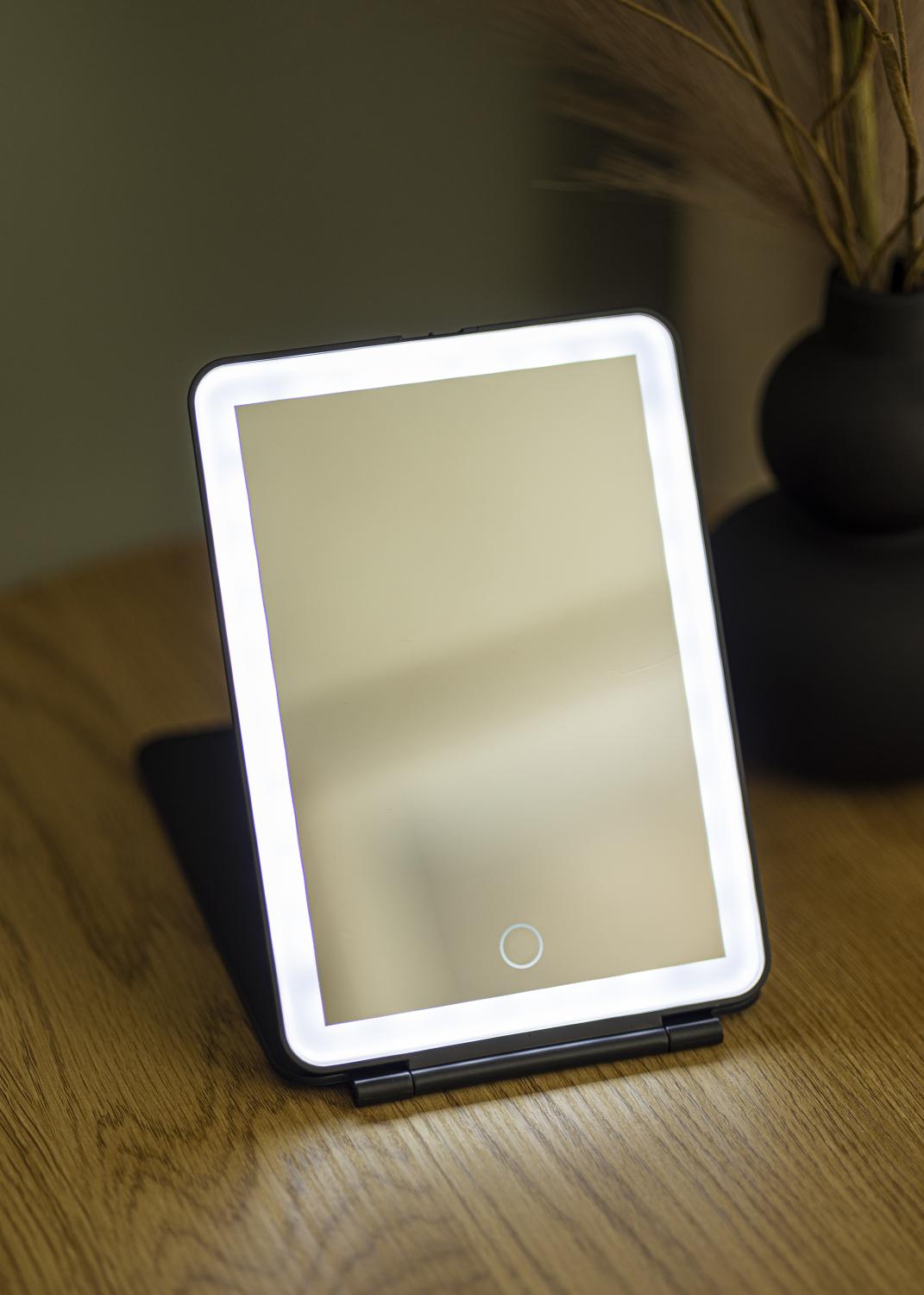 Product Image for KAILA Miroir de maquillage Travel LED Rechargeable Noir 14x20 cm