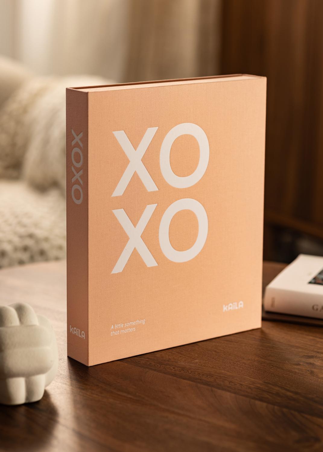 Product Image for KAILA XOXO Pink - Coffee Table Photo Album (60 Pages Noires / 30 Feuilles)