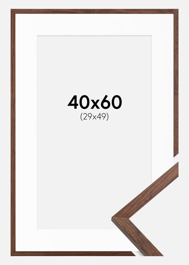 Cadre Galant Noyer 40x60 cm - Passe-partout Blanc 30x50 cm