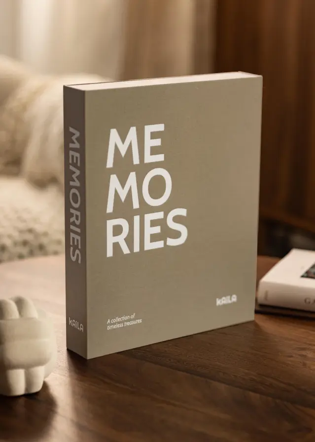 KAILA MEMORIES Grey/White - Coffee Table Photo Album (60 Pages Noires)