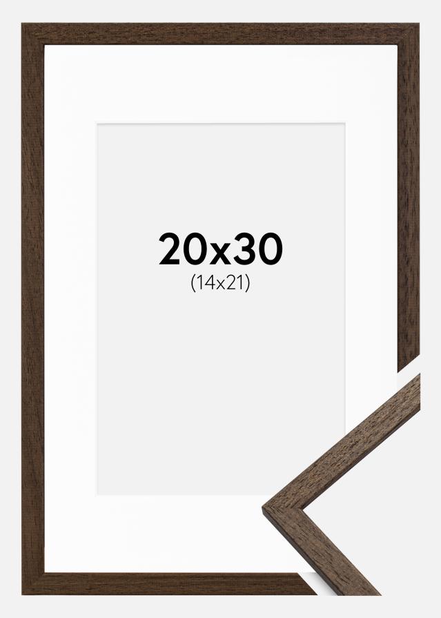 Cadre Edsbyn Noyer 20x30 cm - Passe-partout Blanc 15x22 cm